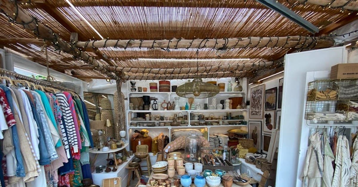 Long Island Licensed vs Unlicensed Shops, How to Tell